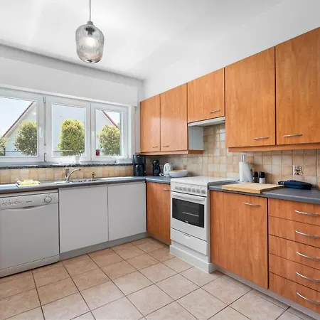 Вилла Maria Aan Zee Met Prive Parking 8p *